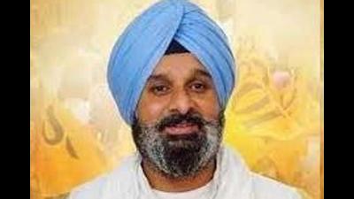 Shiromani Akali Dal (SAD) leader Bikram Singh Majithia on Thursday asked Aam Aadmi Party (AAP) national convener and Delhi chief minister Arvind Kejriwal to first implement the promises he was making to the people of Punjab.