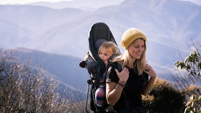 Talk to them: Don't be in a rush and let your kids enjoy every bit of the hike. Talk to them and share your childhood hiking experiences. (Pexels)