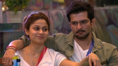 Shamita Shetty and Raqesh Bapat met in the Bigg Boss OTT house. Shamita Shetty and Raqesh Bapat met in the Bigg Boss OTT house. 