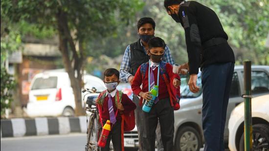 Schools have been shut four separate times since March last year – twice owing to concerns over Covid-19, and twice in less than three weeks because of the pollution. (HT Archive)