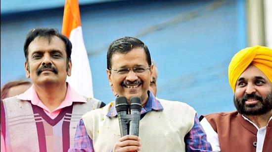 Delhi chief ninister and AAP convener Arvind Kejriwal accused the Punjab chief minister Charanjit Singh Channi of abusing him for promising ₹1,000 a month to women in the state if AAP is voted to power. (ANI)