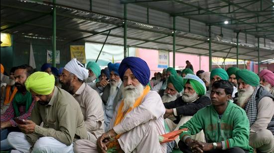 Farmers sitting at Singhu border in protest in New Delhi on Wednesday. (Representational image/ANI File)