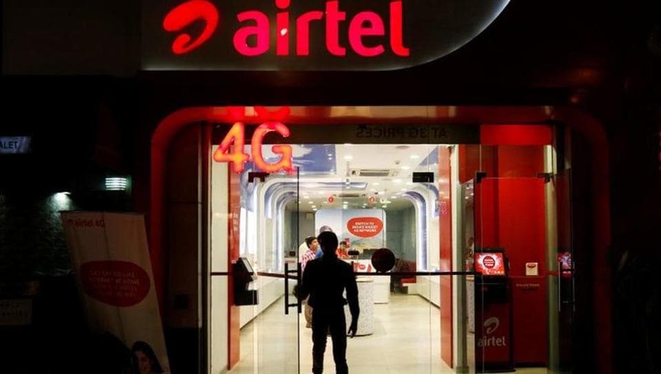 According to a Mint report, Airtel executives have held talks with Dish TV parent Essel Group's founder Subhash Chandra after accounting firm EY submitted a due diligence report to Airtel on October 25. (REUTERS)