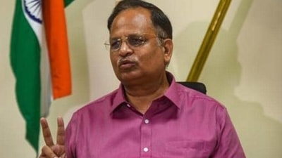 Satyendar Jain claimed that the new barrage will further stabilise river water elevation needed to feed DJB’s water treatment plants. (HT Archives)