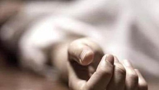 Dr Deepak Mathur, a forensic expert who conducted the autopsy, said that the five victims died due to excessive bleeding and severe head injuries.(HT Archives. Representative image) Dr Deepak Mathur, a forensic expert who conducted the autopsy, said that the five victims died due to excessive bleeding and severe head injuries.(HT Archives. Representative image)