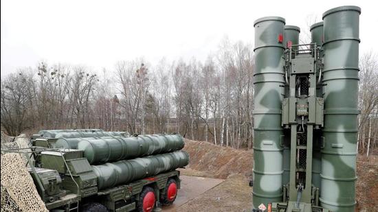 The government’s take on the S-400 comes ahead of Russian President Vladimir Putin’s two-day visit to India on December 6 for an annual summit with Prime Minister Narendra Modi. (Agencies/Representative use)