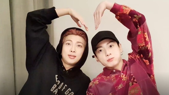 BTS members RM and Jungkook host a Vlive.&nbsp;