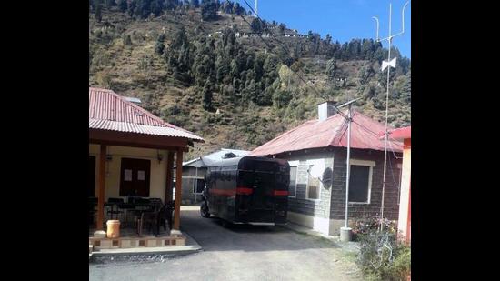 The Kihar police station in Chamba district, where the J&K Police team from neighbouring Doda district are putting up after the clash at Jaladi village early on Friday. (HT Photo)