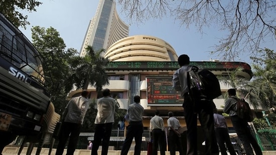 Sensex tanks 764.83 pts to end at 57,696.46 in closing bell; Nifty down by 204.95 pts