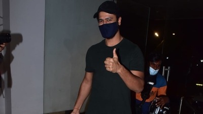 Meanwhile, soon-to-be groom Vicky Kaushal was spotted leaving the gym on Saturday evening, (Varinder Chawla) Meanwhile, soon-to-be groom Vicky Kaushal was spotted leaving the gym on Saturday evening, (Varinder Chawla)