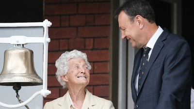 Eileen Ash, oldest Test cricketer, dies at 110 (TWITTER)