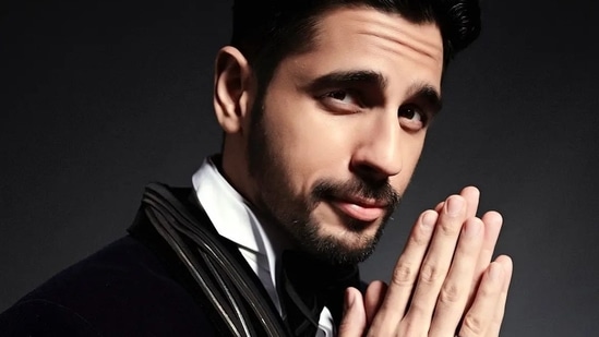 Taking to his social media handle, Sid shared a slew of pictures that featured him donning a classic tuxedo, rendered in black and slate velvet and sporting intricately hand embroidered lapel which was engineered using metallic strips that lend a futuristic accent and was punctuated with angular pocket flaps.(Instagram/sidmalhotra)