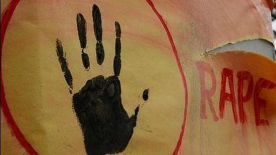 While the Sahnewal police have arrested one of the accused, the neighbour is still on the run after raping the teen. (HT File/Representational image) While the Sahnewal police have arrested one of the accused, the neighbour is still on the run after raping the teen. (HT File/Representational image)