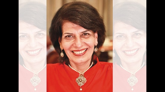 Ishi Khosla is a clinical nutritionist, author, entrepreneur and researcher. She is involved in clinical practice at the Centre For Dietary Counselling, Delhi, dealing with a wide range of nutrition-related health problems