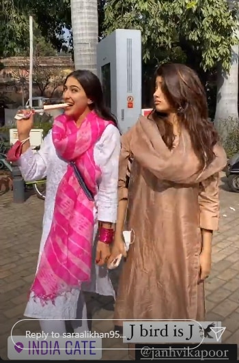 Sarah Ali Khan compartió el video de Boomerang con Janvi Kapoor.  (Instagram)