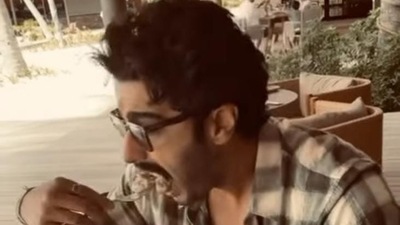 Malaika Arora posts a video of Arjun Kapoor enjoying his breakfast. (Instagram)