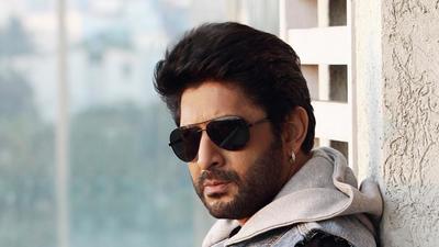 Arshad Warsi made his acting debut with Tere Mere Sapne in 1996
