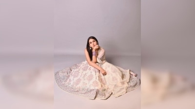The stylist behind Sara Ali Khan's subtle yet glamorous look is Tanya Ghavri, who is also a good friend of the actor. (Instagram/@saraalikhan95) The stylist behind Sara Ali Khan's subtle yet glamorous look is Tanya Ghavri, who is also a good friend of the actor. (Instagram/@saraalikhan95)