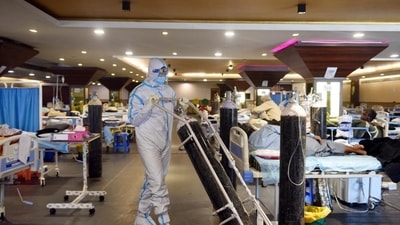 The Omicron patient is being treated at a Covid-19 care centre in Kalyan. (HT File Photo/Representative Image) The Omicron patient is being treated at a Covid-19 care centre in Kalyan. (HT File Photo/Representative Image)