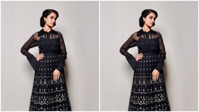 "Happy and grateful," wrote Amruta in the post and added a rose emoticon. (Instagram/@amrutasubhash)