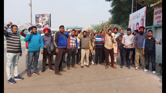 The FIR against PRTC staffers has been lodged following the statement of the general manager of the Ludhiana ISBT. (HT file)
