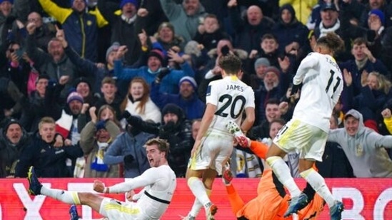 Premier League: Patrick Bamford marks return with late equalizer for Leeds (AP)