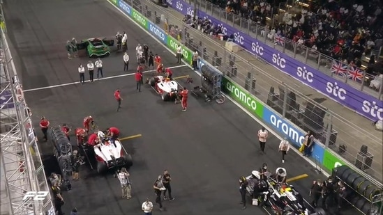 F2 racers Theo Pourchaire, Enzo Fittpaldi transferred to hospital after horror Jeddah crash(TWITTER/FORMULA 2)