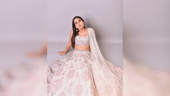 Sara Ali Khan is wearing the Mistletoe Lehenga from designer Anita Dongre's collection and the ensemble costs <span class=