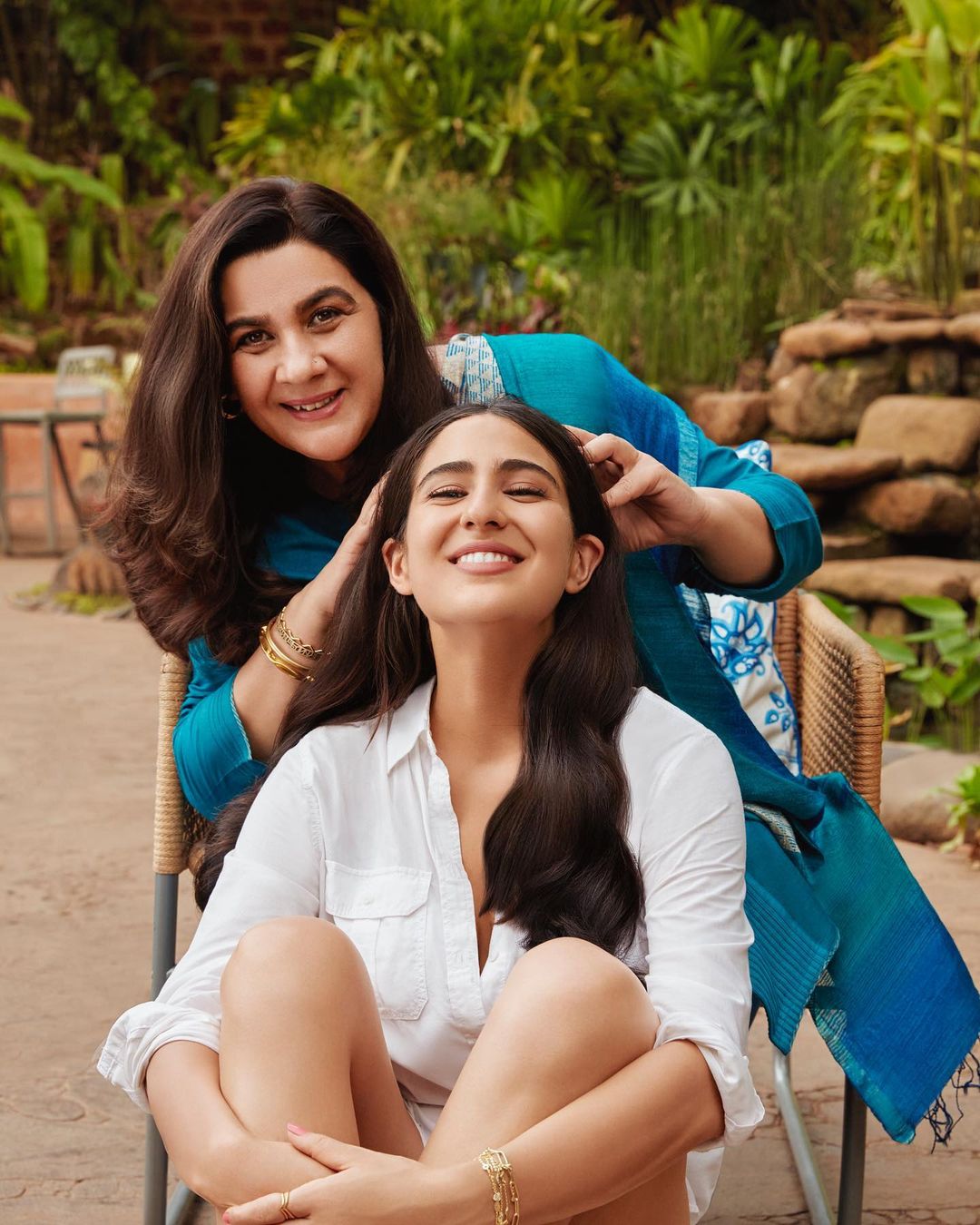 Sara Ali Khan talked about the possibility of working with mom Amrita Singh. Sara Ali Khan talked about the possibility of working with mom Amrita Singh. 