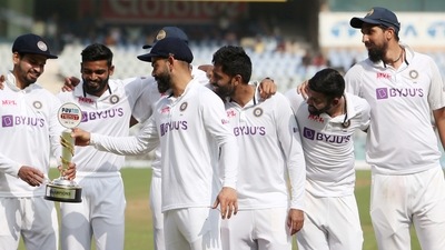 IND vs NZ: 'He hasn't quite answered those questions': Ex-NZ captain Daniel Vettori lists 1 area of major concern for India before SA tour (ANI ) IND vs NZ: 'He hasn't quite answered those questions': Ex-NZ captain Daniel Vettori lists 1 area of major concern for India before SA tour (ANI )