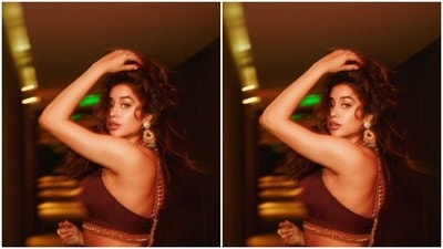 Assisted by makeup artist Tanvi Chemburkar, Janhvi opted for a minimal makeup look. (Instagram/@janhvikapoor)