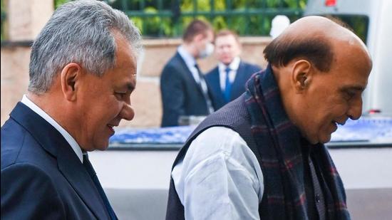 India’s defence minister Rajnath Singh (right) with his Russian counterpart Sergey Shoigu in New Delhi on Monday. (AFP) India’s defence minister Rajnath Singh (right) with his Russian counterpart Sergey Shoigu in New Delhi on Monday. (AFP)