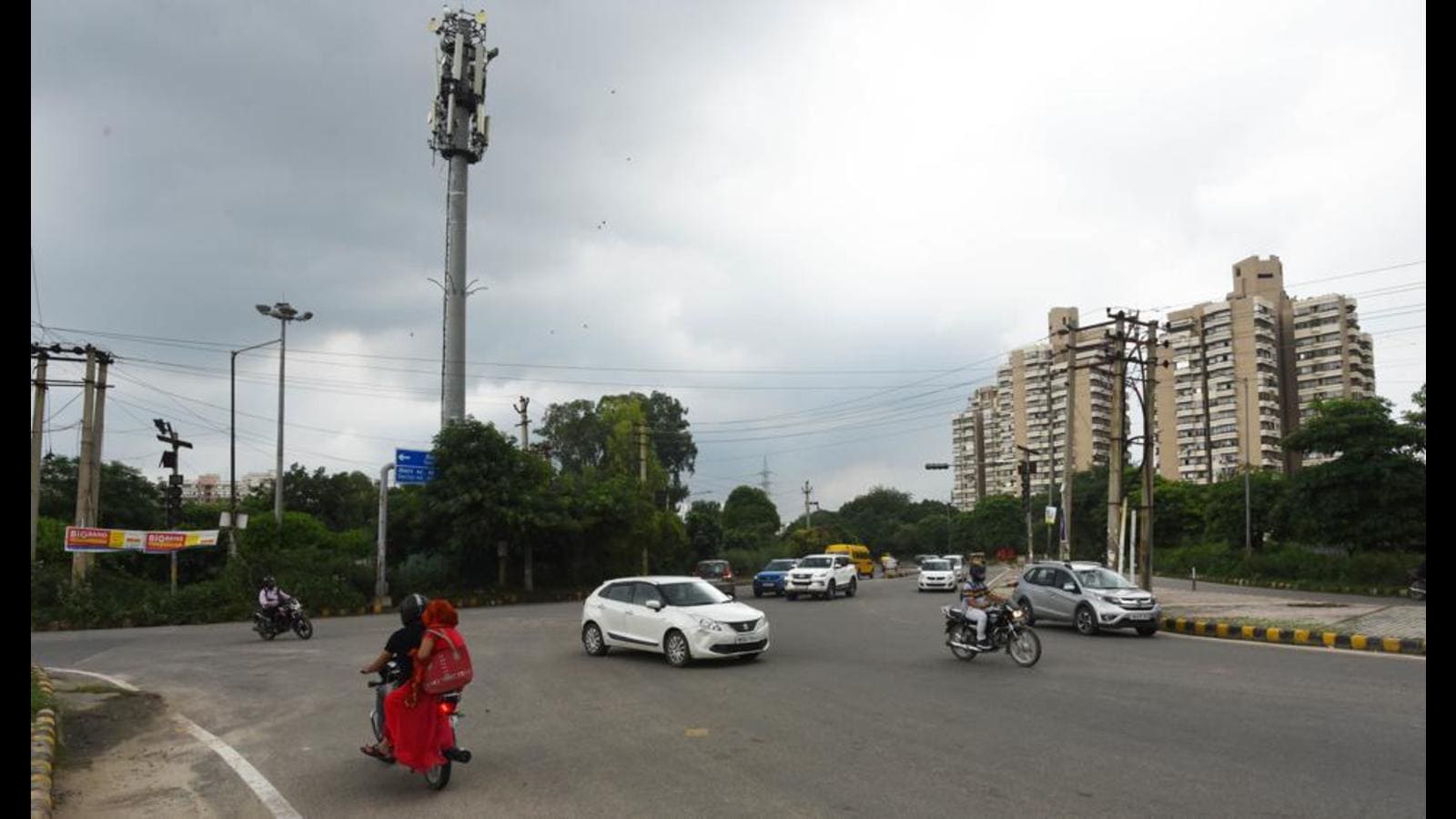 Gurugram Red light violation detection cameras operational only at