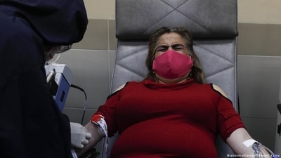 Coronavirus digest: WHO advises against blood plasma treatment (picture alliance/AP Photo/J. Karita) Coronavirus digest: WHO advises against blood plasma treatment (picture alliance/AP Photo/J. Karita)