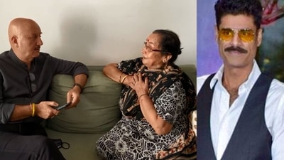 Anupam Kher played a prank on his mother Dulari. Anupam Kher played a prank on his mother Dulari. 