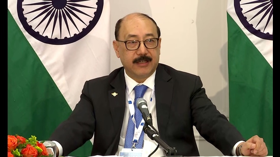 Foreign Secretary Harsh Vardhan Shringla held talks with his Bangladeshi counterpart Masud Bin Momen and met foreign minister AK Abdul Momen on Tuesday. (ANI) Foreign Secretary Harsh Vardhan Shringla held talks with his Bangladeshi counterpart Masud Bin Momen and met foreign minister AK Abdul Momen on Tuesday. (ANI)