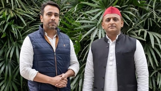 Both leaders are expected to meet at the Hindon airstrip and arrive at the rally venue in a helicopter, Hindustan Times reported earlier. (File image) (Twitter/@jayantrld)