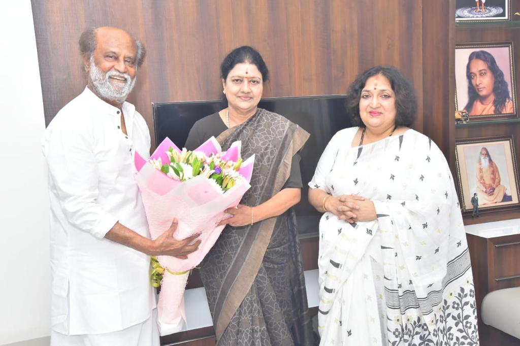 Expelled AIADMK leader V K Sasikala meets Rajinikanth (Ramesh Babu)