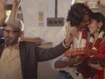Pankaj Kapur, Shahid Kapoor and Mrunal Thakur in a still from Maiyya Mainu. Pankaj Kapur, Shahid Kapoor and Mrunal Thakur in a still from Maiyya Mainu.