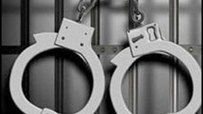Efforts are on to trace and arrest the thief, who had slipped through rusted bars of the lockup at the police station in Sector 39, Chandigarh. Efforts are on to trace and arrest the thief, who had slipped through rusted bars of the lockup at the police station in Sector 39, Chandigarh.
