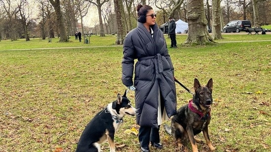 Priyanka Chopra poses with her dogs on the sets of Citadel.