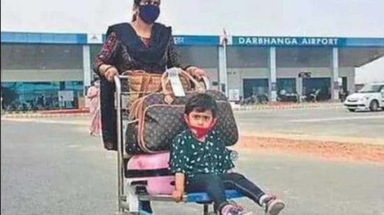 Footfall at the Darbhanga airport has grown steadily to reach record levels in November with 75,574 passengers arriving or leaving on 488 flights. (HT PHoto)