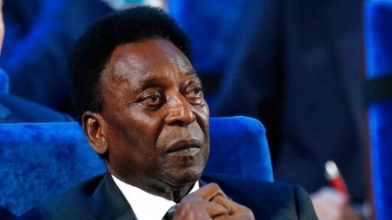 Pelé in hospital due to colon tumor, to be released in days(AP)