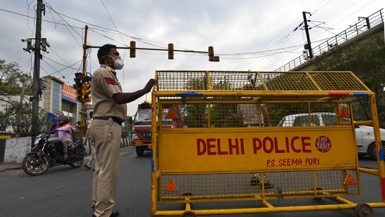 Delhi Police had placed barricades, put up concrete walls and even installed nails on the ground to stop protesting farmers from entering the national capital during the agitation.(File Photo) Delhi Police had placed barricades, put up concrete walls and even installed nails on the ground to stop protesting farmers from entering the national capital during the agitation.(File Photo)