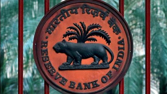 A file photo of the RBI logo at the gate of its office in New Delhi. The central bank on Wednesday kept the repo rate unchanged at 4% while the reverse repo rate remained at 3.35%. (REUTERS)