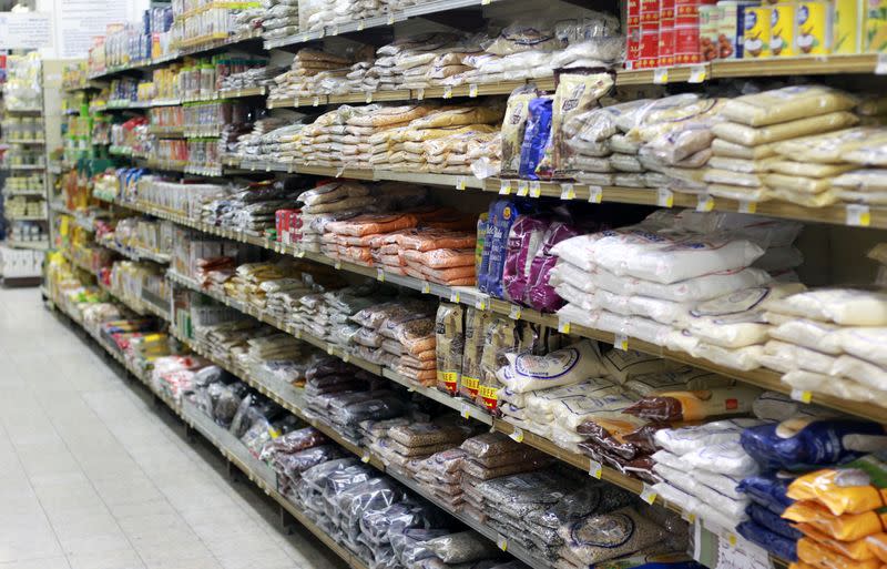 The WHO recommends FOPL nutrition labelling as policy to promote healthy diets and reducing consumption of foods high in sodium, saturated and trans fats, and added sugar. (Reuters) The WHO recommends FOPL nutrition labelling as policy to promote healthy diets and reducing consumption of foods high in sodium, saturated and trans fats, and added sugar. (Reuters)