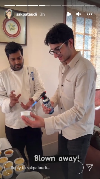 Ibrahim Ali Khan trying his hand at torching a crème brûlée.&nbsp;