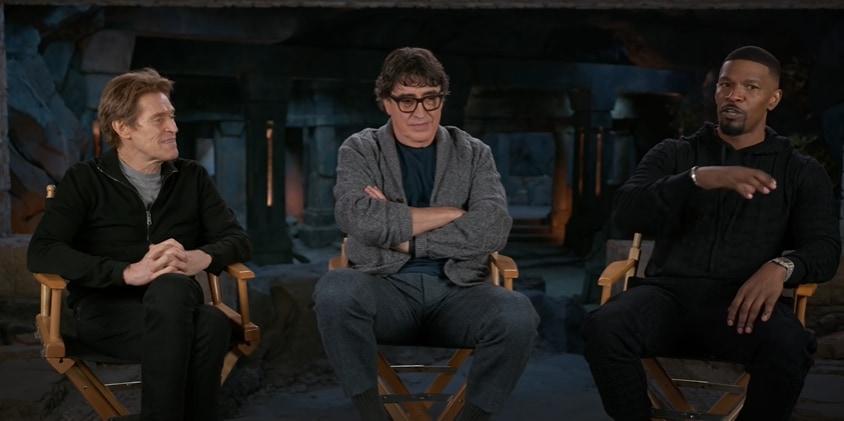 Willem Dafoe, Alfred Molina, Jamie Foxx appear in Spider-Man: No Way Home.