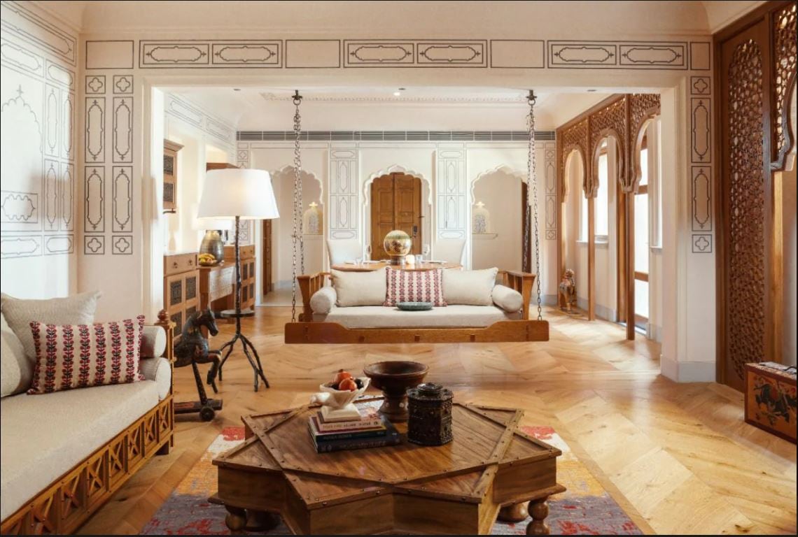 The cost of Rani Rajkumari Suite is around ₹4 lakh per night The cost of Rani Rajkumari Suite is around ₹4 lakh per night