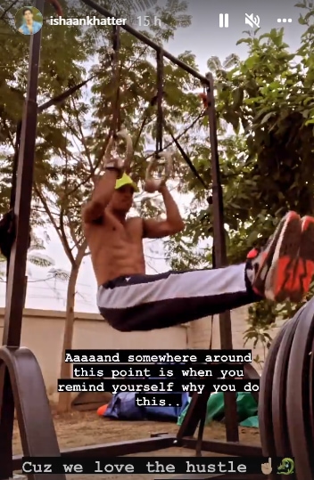 Ishaan Khatter's pullups session on gymnastic rings(Instagram/ishaankhatter)